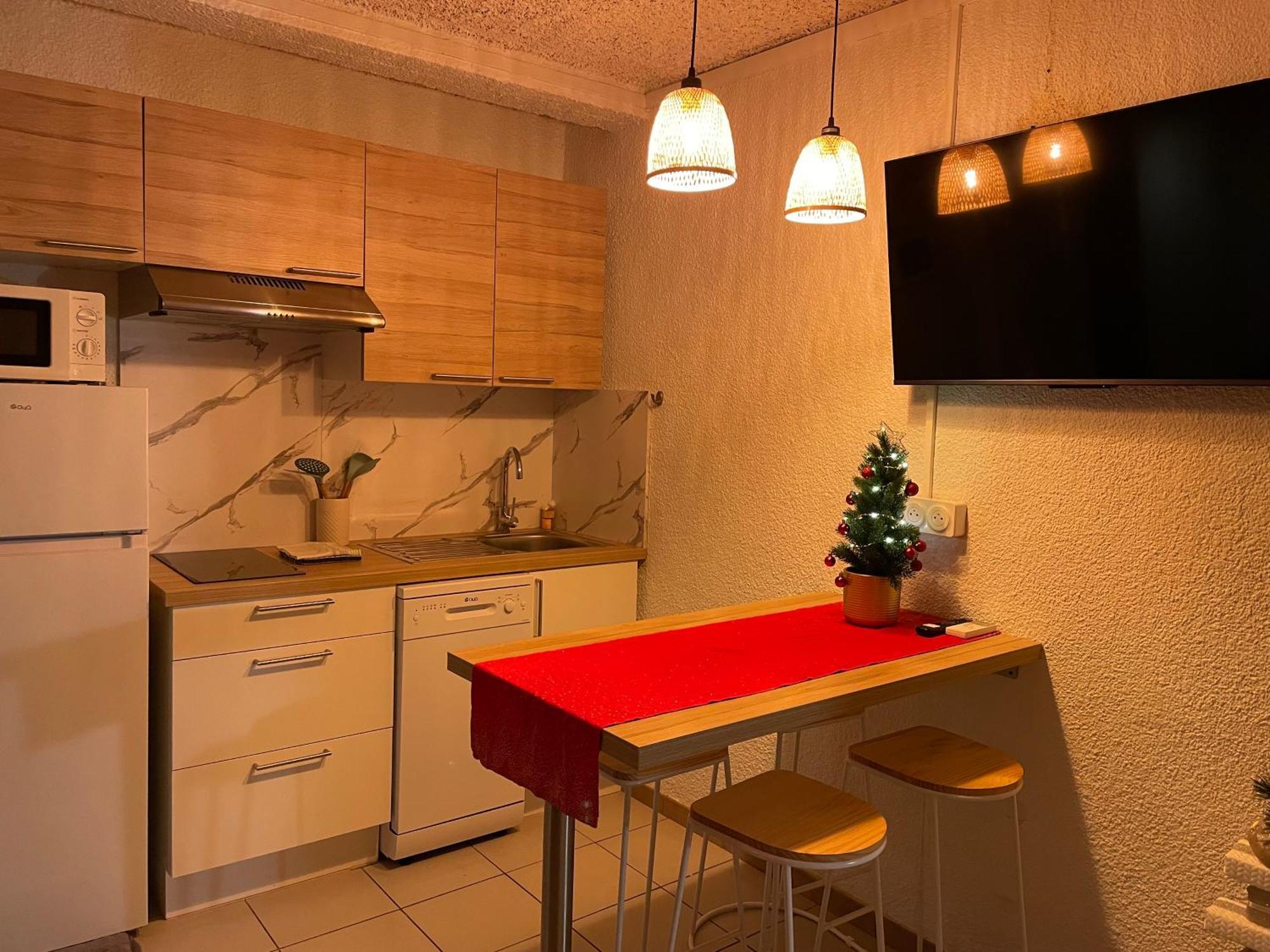 Studio Cosy A 300M De La Mer, Face Aux Festivals, Derriere La Night Life Le Barcarès Eksteriør billede